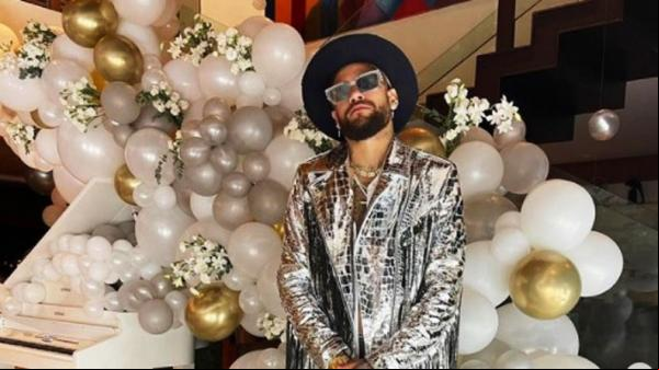 Neymar ironiza em vídeo: