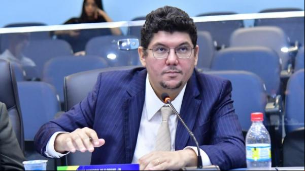 Danilo Martins chamou a atenção para a apatia em um setor que sempre foi de muita pujança em Floriano.(Imagem:CMF)
