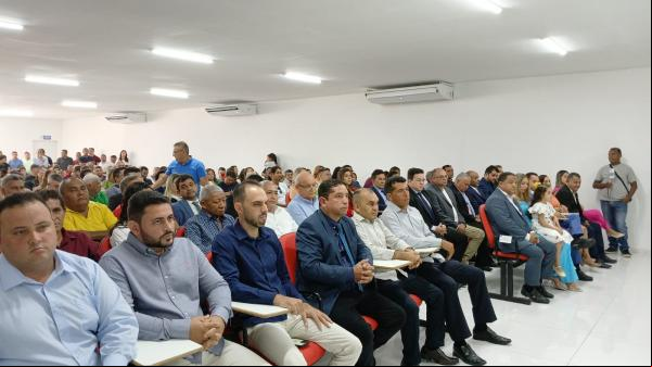Gleydson Resende e Antônio Carlos são diplomados em solenidade marcante em Barão de Grajaú(Imagem:FlorianoNews)