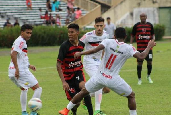 River venceu o clássico e complicou o Flamengo no Piauiense.(Imagem:florianonews.piauiconectado.com)