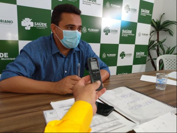 Saúde de Floriano vacina mais de 2 mil pessoas contra gripe em quatro dias(Imagem:FlorianoNews)