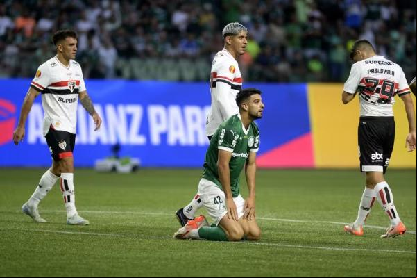 Flaco López em Palmeiras x São Paulo(Imagem:Marcos Ribolli)