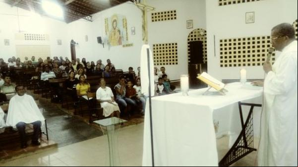 Missa na Igreja de Nossa Senhora das Mercês.(Imagem:FlorianoNews)