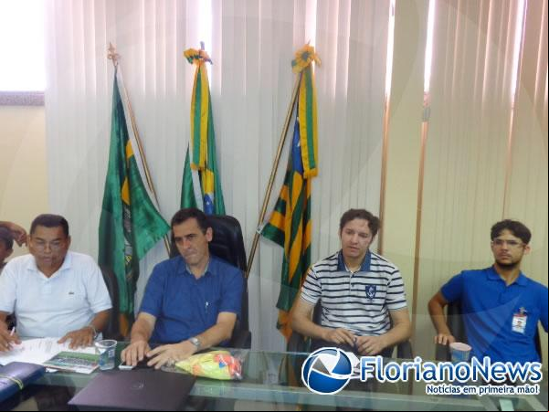 Prefeito e Liga Florianense se reúnem com desportistas de Floriano.(Imagem:FlorianoNews)