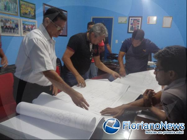 A Prefeitura de Barão de Grajaú e CAEMA realizam reunião para resolver o problema da água.(Imagem:FlorianoNews)