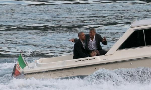 Barack Obama e George Clooney no Lago Como.(Imagem:The Grosby Group)
