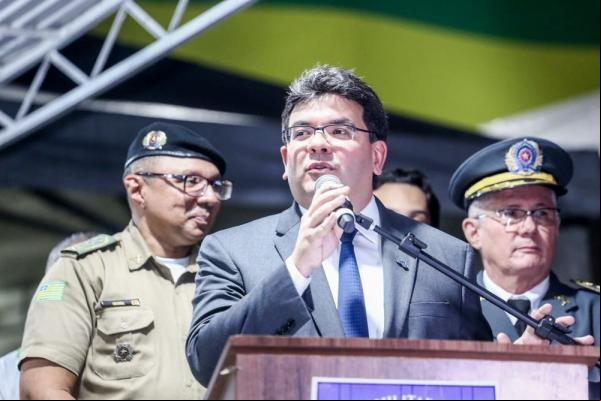 Governador Rafael Fonteles, na solenidade aniversário de 189 anos da PM.(Imagem:Divulgação)