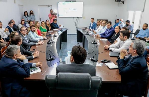 Rafael Fonteles reúne gestores da Saúde e diz que não irá tolerar negacionistas. (Imagem:Divulgação/CCom-PI)