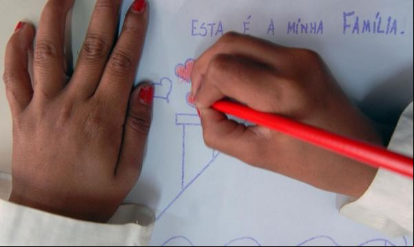 No Dia Mundial da Alfabetização, educador vê perspectivas de futuro.(Imagem:Arquivo/Marcello Casal Jr/Agência Brasil)