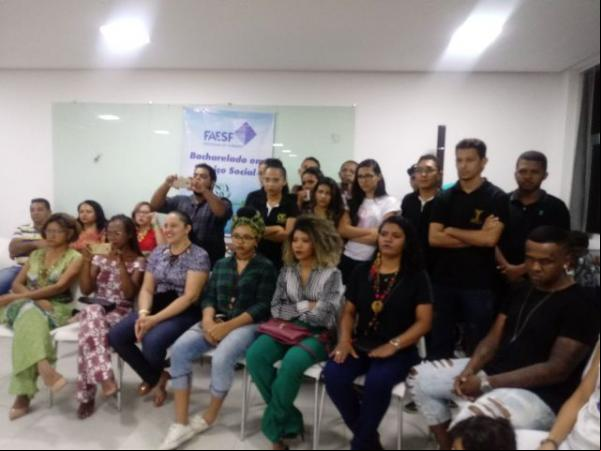 Apresentações culturais marcam I Semana da Consciência Negra da FAESF.(Imagem:FlorianoNews)