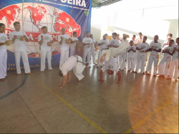 Abadá Capoeira realizou batismo e troca de cordas em Floriano.(Imagem:FlorianoNews)