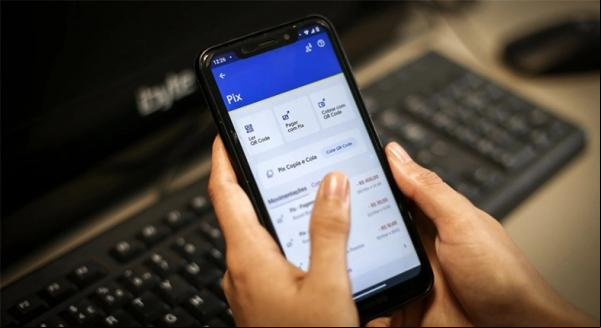 TSE permite uso do Pix para arrecadação de recursos de campanha nas eleições de 2022.(Imagem:Arquivo/florianonews.piauiconectado.com)