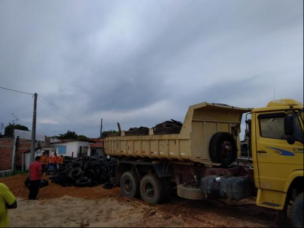 Borracharia é destruída durante remoção na Zona Sul de Teresina(Imagem:Divulgação)