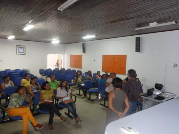 Secretaria de Educação de Floriano realizou treinamento com professores.(Imagem:FlorianoNews)