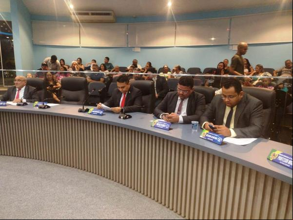 Câmara Municipal de Floriano inicia sessões ordinárias de março com destaque para projetos sociais e infraestrutura(Imagem:FlorianoNews)
