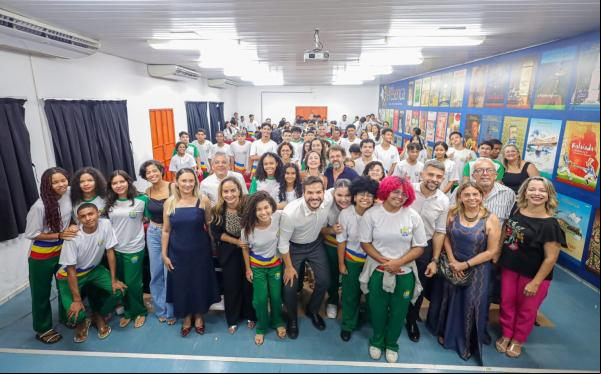 O primeiro filme ?Dança na Escola?, protagonizado pelos estudantes do Ceti Lucídio Portela foi exibido nessa quinta (22)(Imagem:Divulgação)