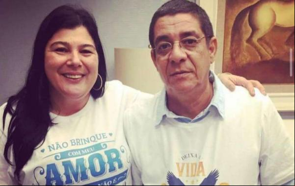 Zeca Pagodinho e sua esposa Mônica Silva completaram 34 anos de união, nesta terça-feira, 8. Como celebração ao aniversário de casamento, a equipe do cantor prestou uma homenagem a(Imagem:Reprodução)