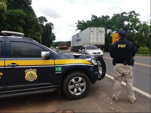 PRF realiza fiscalização nas rodovias federais do Piauí.(Imagem:Divulgação/PRF)