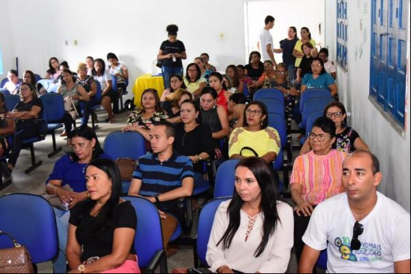 SEMED capacita professores para implementação da BNCC em Floriano(Imagem:Secom)