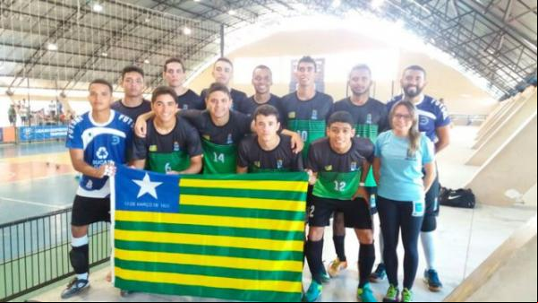 Futsal da UFPI foi vice-campeão do torneio(Imagem:florianonews.piauiconectado.com)
