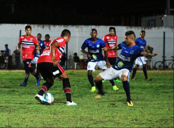 Parnahyba chegou a receber River-PI e Piauí no primeiro turno, antes dos laudos expirarem.(Imagem:Wenner Tito/GloboEsporte.com)