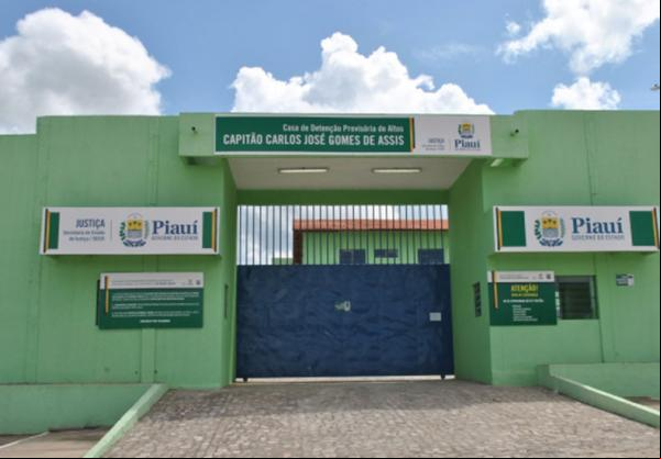 O sistema penitenciário do estado do Piauí registrou mais uma fuga em massa. Dessa vez, nove detentos fugiram na Penitenciária Capitão Carlos José Gomes de Assis, antigo Centro de(Imagem:Reprodução)