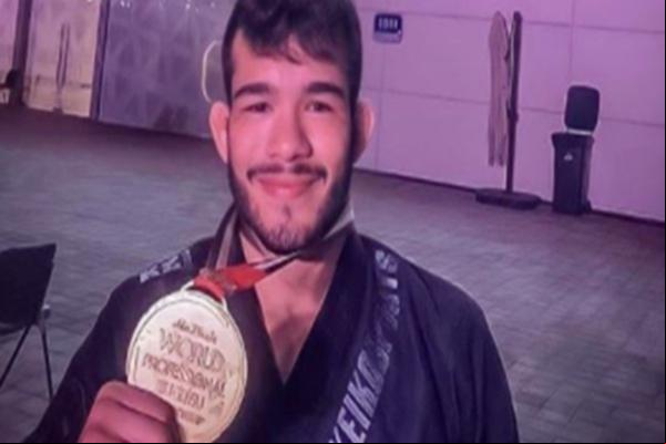 Teresinense é campeão em torneio de Jiu-Jitsu disputado em Abu Dhabi(Imagem:Reprodução)