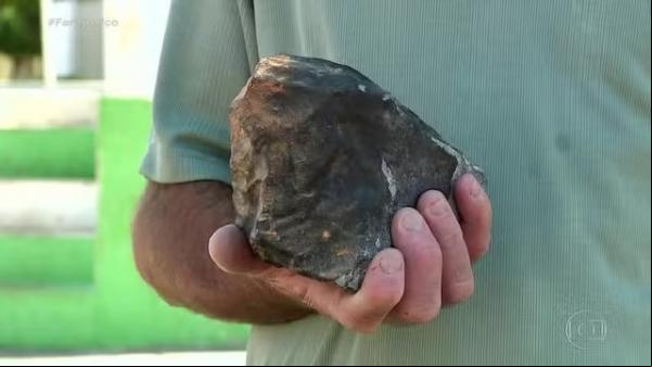 meteorito que caiu no sertão pernambucano.(Imagem:Reprodução/TV Globo)