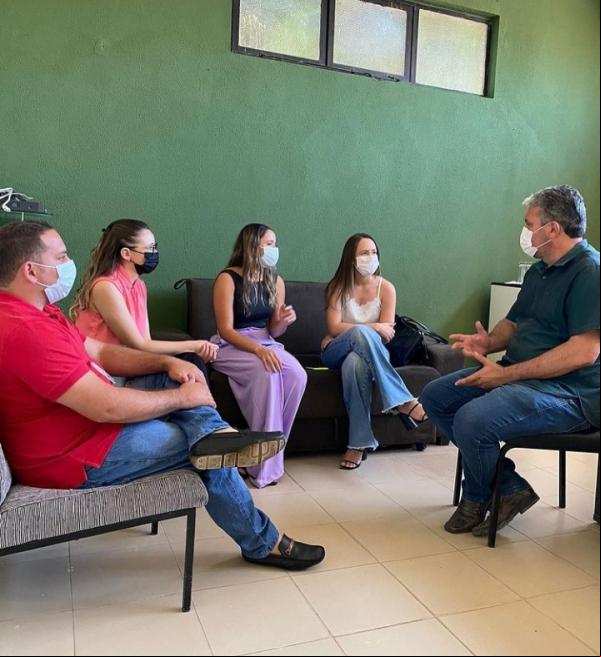 Coordenador da 10ª GRS, Maurício Bezerra, recebe visita da Regional de Saúde de São Raimundo Nonato(Imagem:Reprodução)