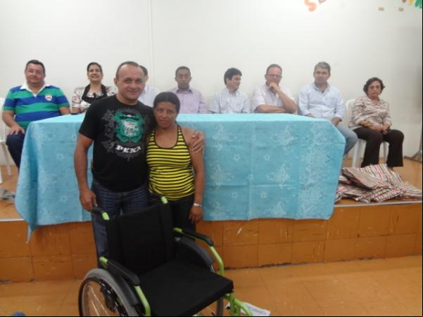 Realizada a entrega de cadeiras de rodas em Floriano.(Imagem:FlorianoNews)