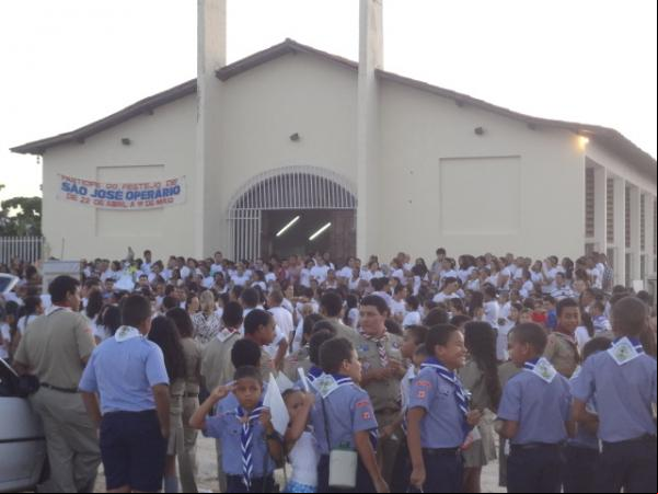 Católicos participaram da III Caminhada da Paz em Floriano.(Imagem:FlorianoNews)