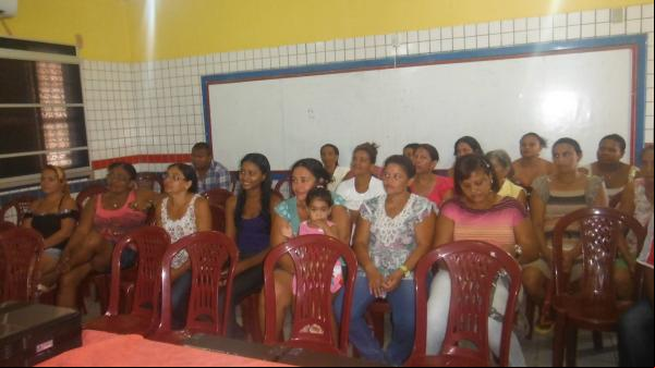 Centro de Ensino Ney Braga recebeu os pais dos alunos para reunião de pais e mestres.(Imagem:FlorianoNews)