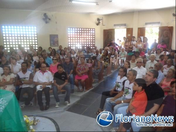 Fiéis lembram Frei Vicente Cardone um ano após sua morte.(Imagem:FlorianoNews)
