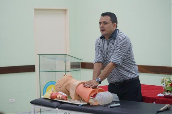 CRM-PI realiza treinamento em reanimação cardiopulmonar para médicos de Floriano.(Imagem:Divulgação)