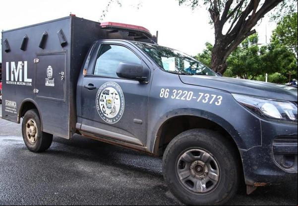 Homem é assassinado com três facadas no peito em Parnaíba, litoral do Piauí.(Imagem:Renato Andrade/florianonews.piauiconectado.com )