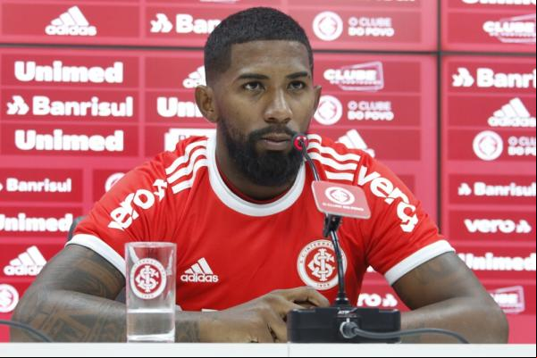 Inter apresenta Rodinei. (Imagem:Eduardo Deconto)