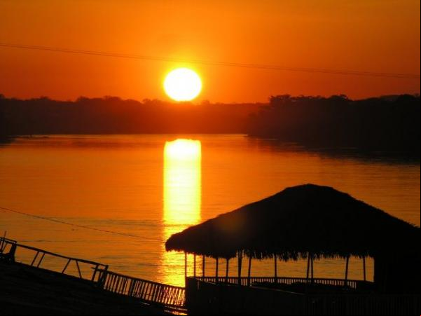 Pôr do sol no Cais de Floriano.(Imagem:Walterfmota)