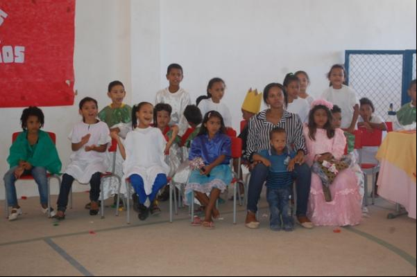 Escola Municipal José Francisco Dutra realiza Semana da Criança.(Imagem:Waldemir Miranda)
