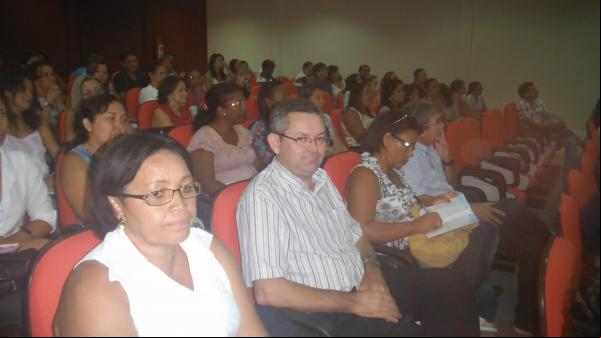 Rede Municipal de Ensino de Floriano abre ano letivo 2013.(Imagem:FlorianoNews)