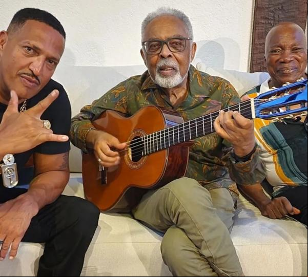 Milton Nascimento se encontra com Mano Brown e Gilberto Gil para a gravação de documentário(Imagem:Reprodução)