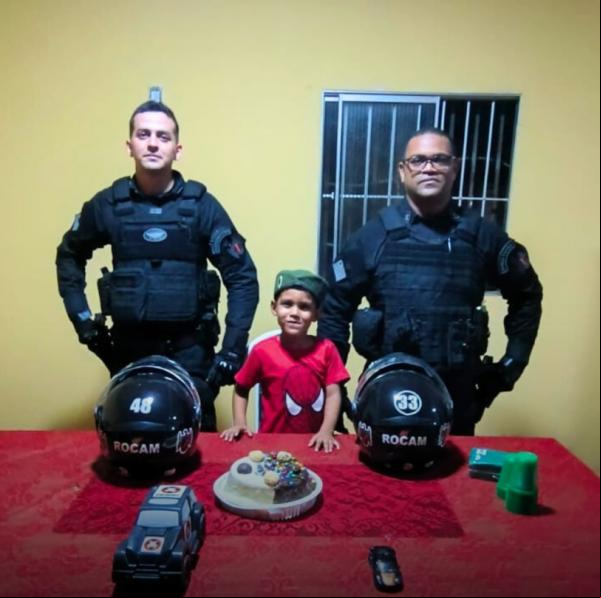 Policiais da ROCAM realizam sonho de irador mirim em Floriano.(Imagem:Reprodução/Instagram)