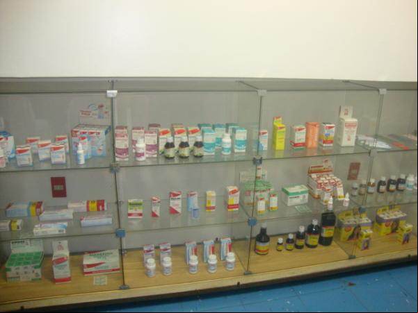 Demonstração de medicamentos(Imagem:Floriano News)