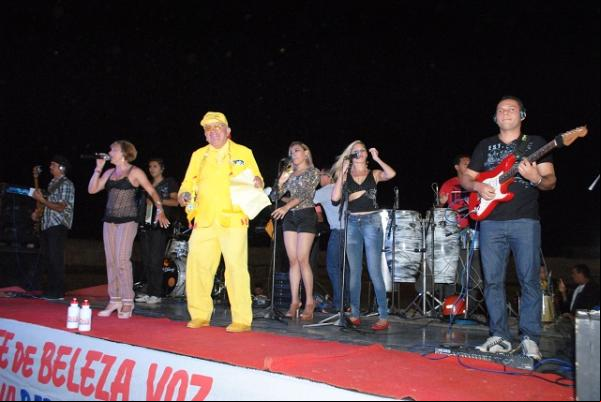 Projeto Amarelinho realiza