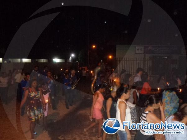 Procissão e missa encerraram festejo de Santa Rita de Cássia em Floriano.(Imagem:FlorianoNews)