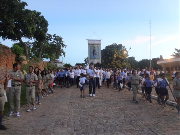 Católicos participaram da III Caminhada da Paz em Floriano.(Imagem:FlorianoNews)