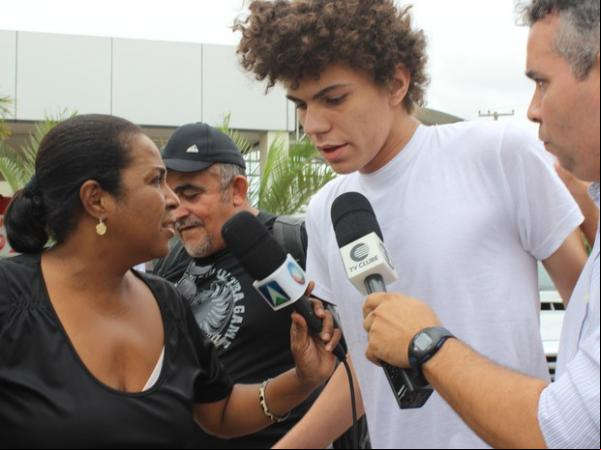 Skatista declarou que ato foi de desespero e vai devolver o dinheiro aos doadores.(Imagem:Catarina Costa / G1)