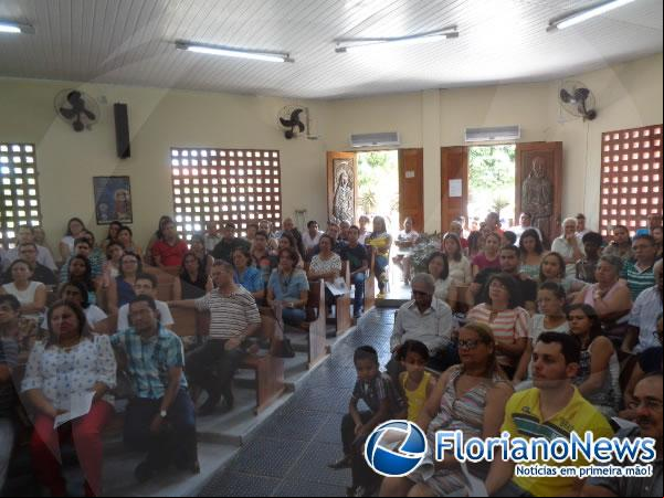 Igrejas de Floriano realizaram missas em homenagem ao Dia das Mães. (Imagem:FlorianoNews)
