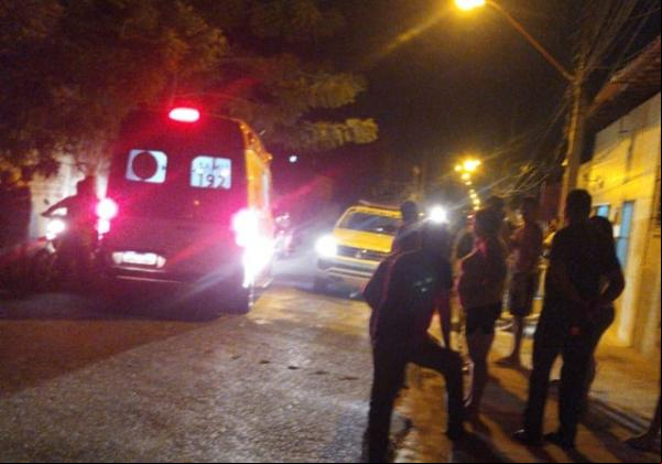 Policial militar foi baleado no braço durante assalto na Zona Norte de Teresina.(Imagem:Reprodução/Redes sociais)