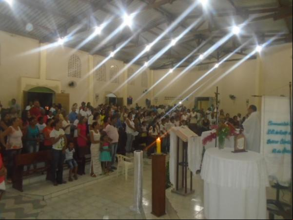 Fieis acompanham encerramento dos festejos de Nossa Senhora de Fátima em Floriano.(Imagem:FlorianoNews)