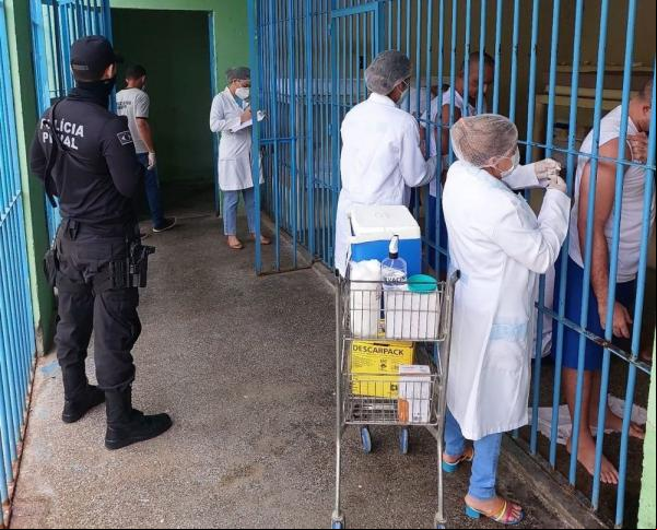 O objetivo é vacinar todas as pessoas privadas de liberdade com 18 anos ou mais, funcionários do sistema prisional e policiais penais.(Imagem:Divulgação)